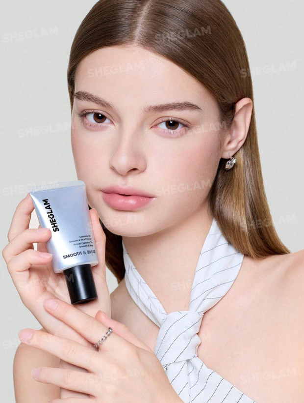 پرایمر صافی و منافذ باز شیگلمSHEGLAM Smooth & Blur Primer